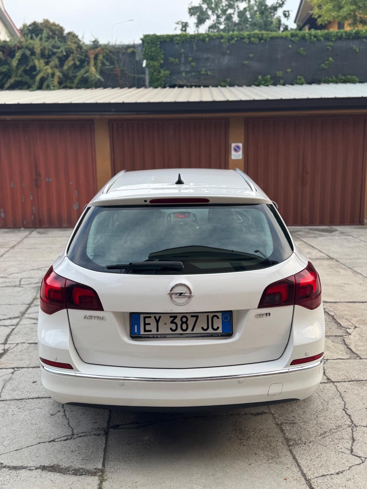 Opel Astra 1.6 CDTI 136CV EcoFLEX S&S Sports Tourer Elective