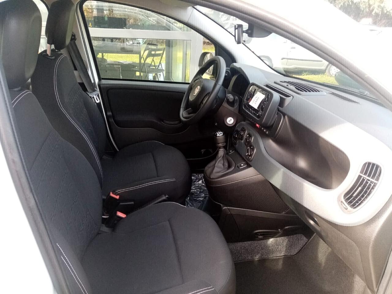 NOLEGGIO FIAT PANDA 1.0 FIREFLY SS HYBRID PANDINA