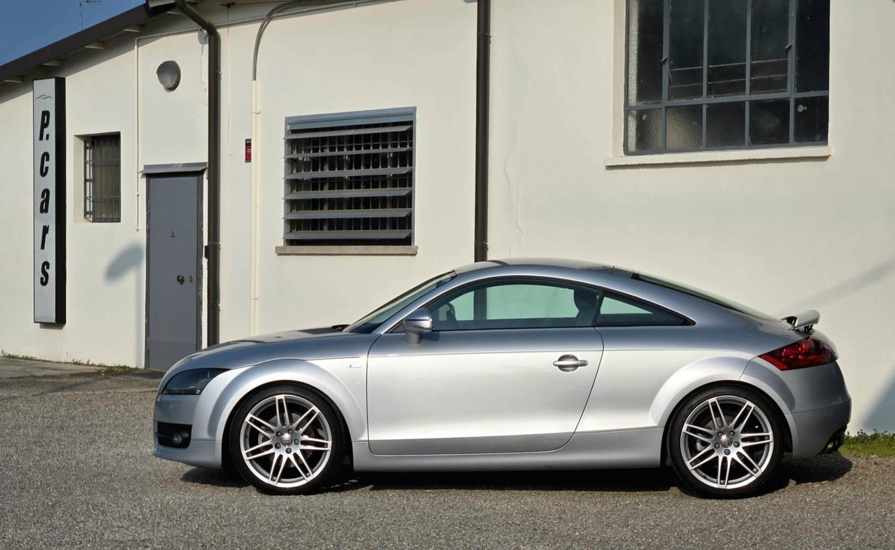 Audi TT 2.0 TFSI 200 CV S-LINE INTERNO ESTERNO