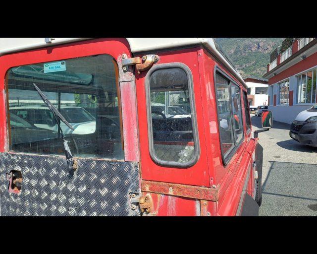 LAND ROVER Defender 90 2.5 tdi Hard Top