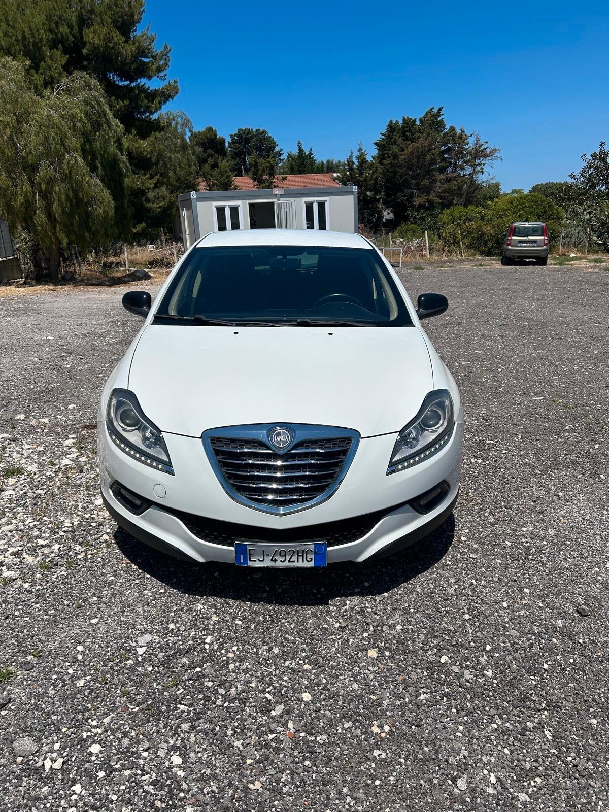 Lancia Delta 1.6 MJT DPF 105 CV Steel