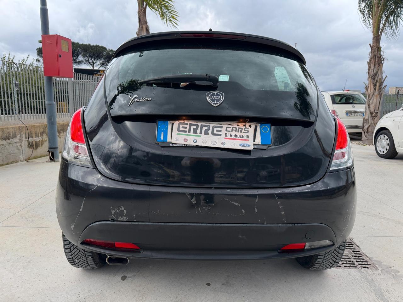 LANCIA YPSILON ANNO 2014 1.2 BENZINA/GPL 69 CV