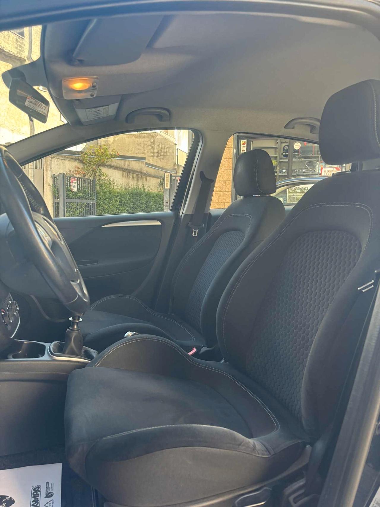 Fiat Punto 1.4 8V 5 porte Easypower Lounge GPL