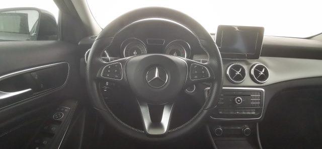 MERCEDES-BENZ GLA 200 d Automatic 4Matic Enduro