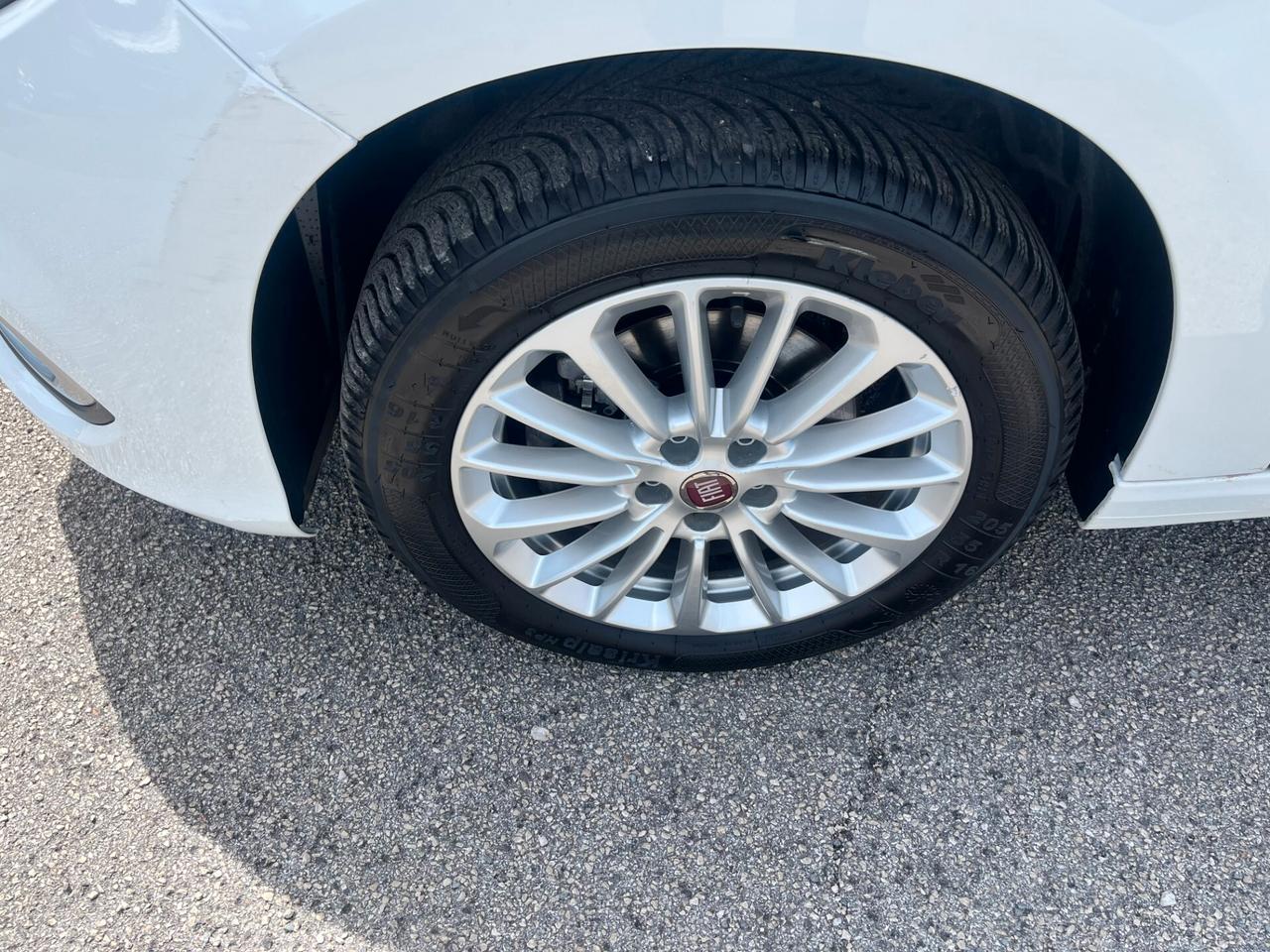 Fiat Tipo 1.3 Mjt S&S SW Business AUTOCARRO