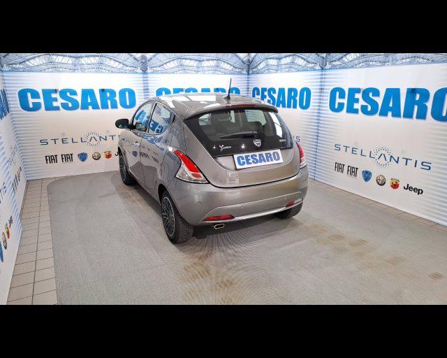 LANCIA Ypsilon 1.0 hybrid 70cv Gold s&s 5 posti