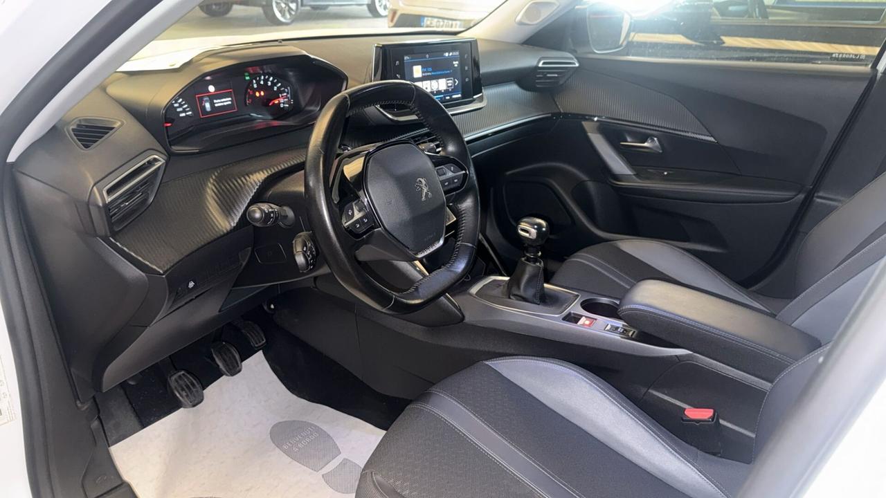 Peugeot 2008 BlueHDi 100 S&S Allure