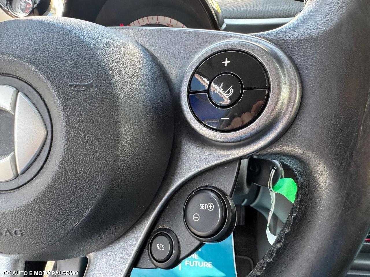 Smart ForFour 900 BenzinaTurbo 90CV.Automatica2018