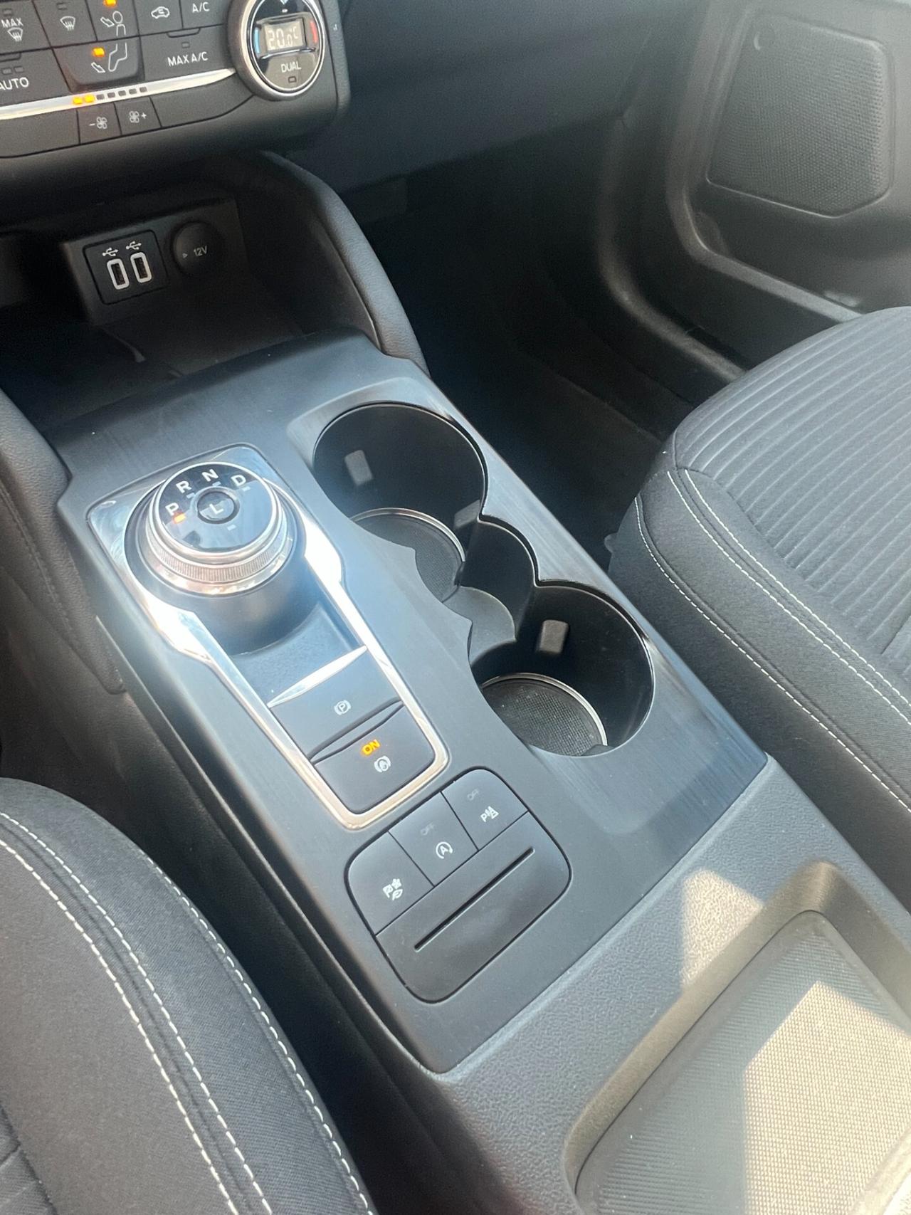 Ford Kuga 1.5 TDCi Automatica