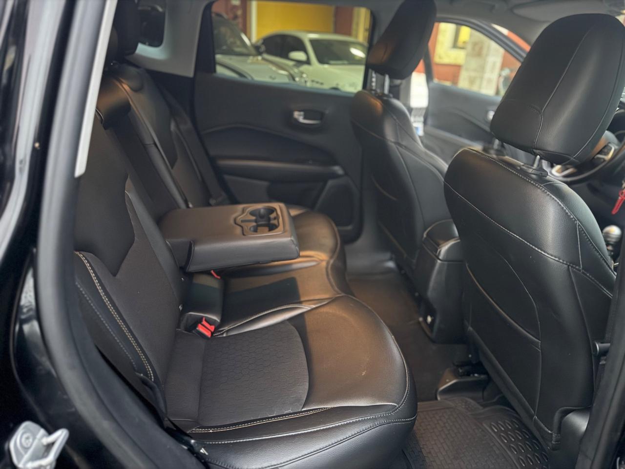 Jeep Compass 1.6 Multijet Night Eagle navi retroc Carplay