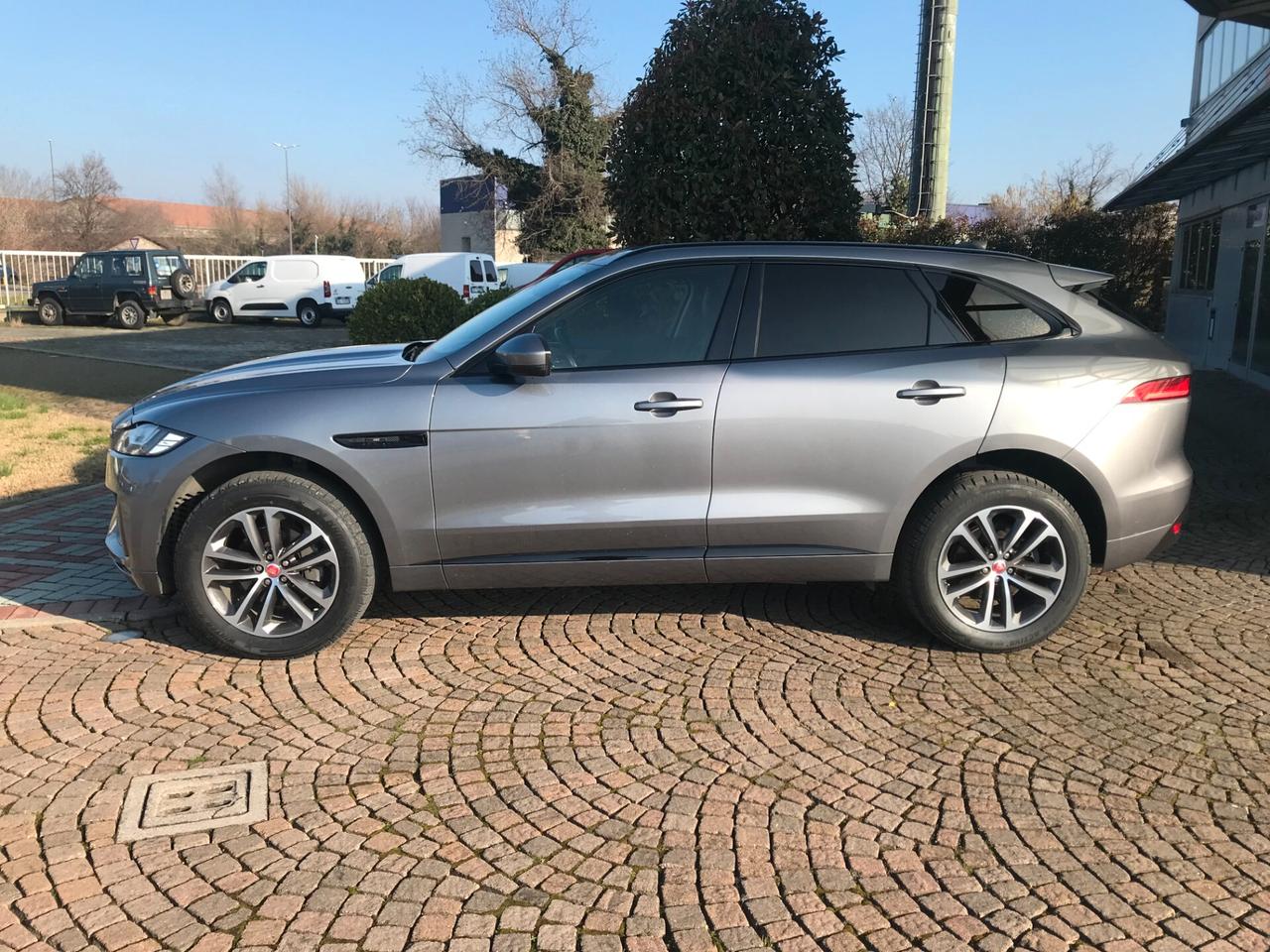Jaguar F-Pace 2.0 D 240 CV AWD aut. Prestige