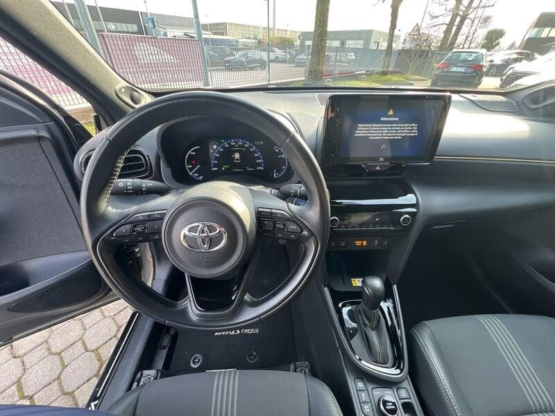 Toyota Yaris Cross 1.5 Hybrid 5p. E-CVT AWD-i Adventure