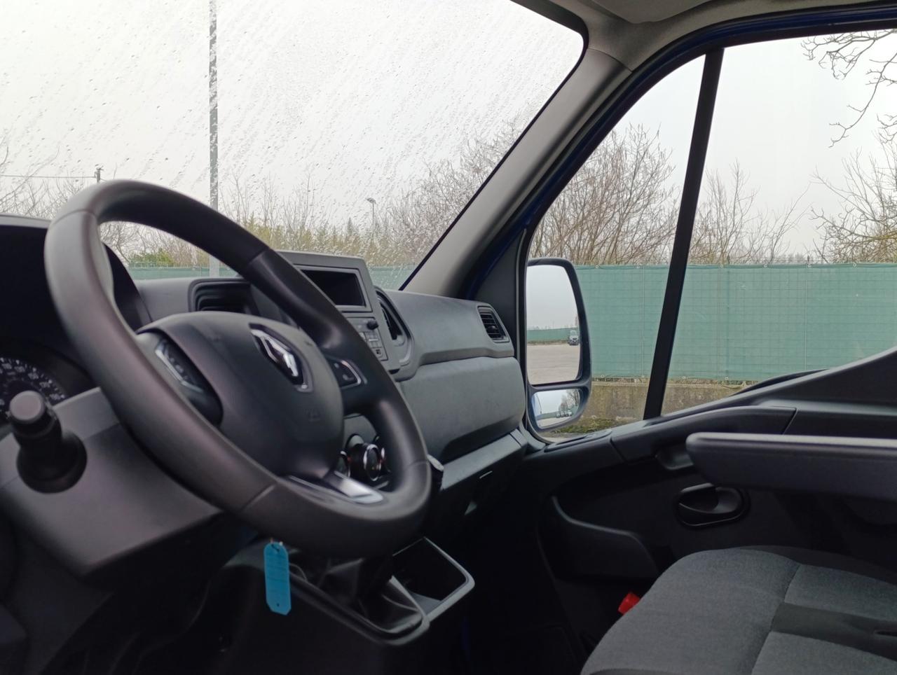 RENAULT Master T33 2.3 dci 135cv L2H2 Ice