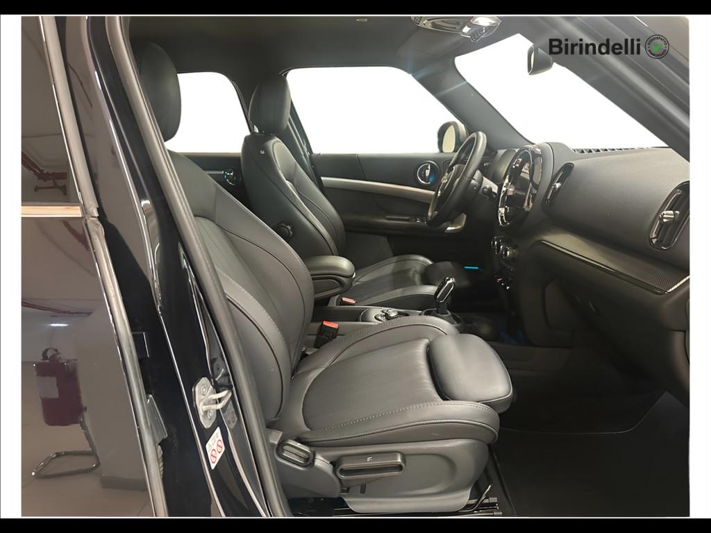 MINI Mini Countrym.(F60) - Mini 2.0 Cooper SD Yours Countryman ALL4