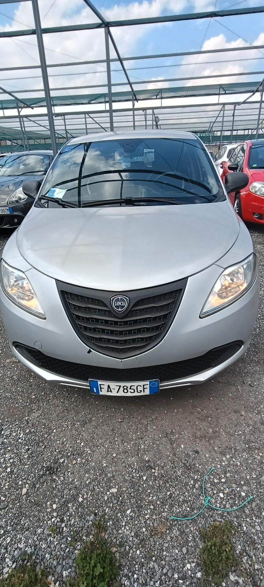 Lancia Ypsilon 1.2 69 CV 5 porte GPL Ecochic Gold