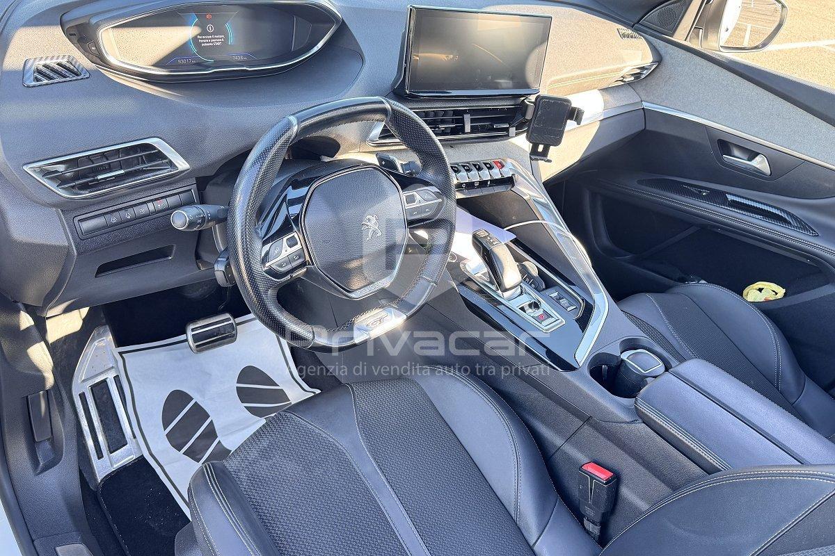 PEUGEOT 3008 Hybrid 225 e-EAT8 GT