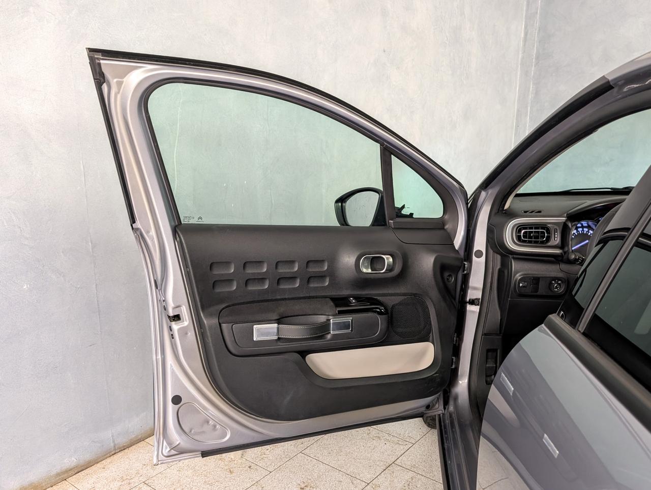 Citroen c3 iii 1.2 puretech 110cv Max