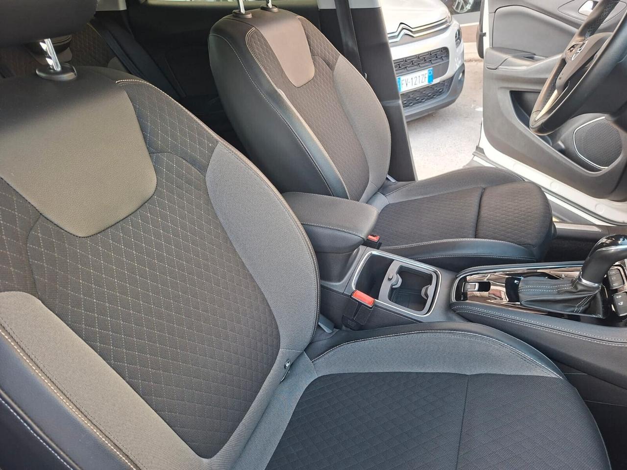 Opel Grandland Innovation 1.5 Tdci * Pelle * Navi * Garantita 12 Mesi