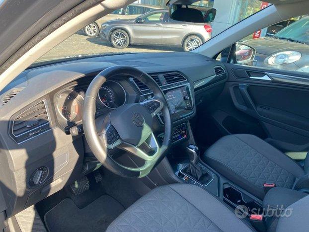 VOLKSWAGEN Tiguan 2.0 TDI 150 CV SCR DSG Life