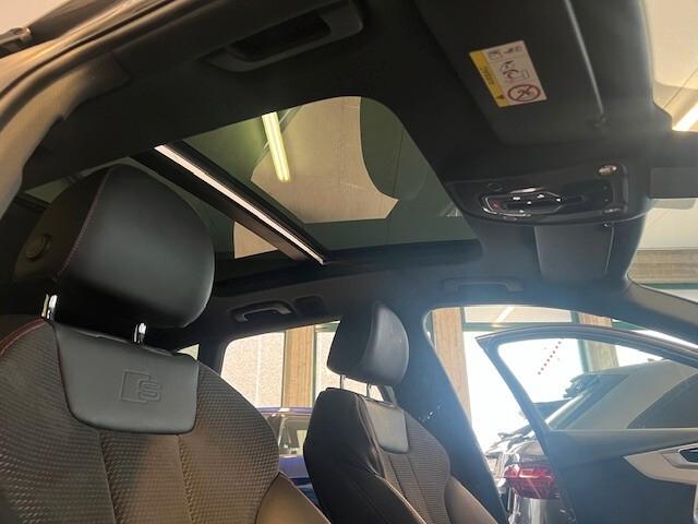 Audi A4 Avant 40 tdi Q. s-tronic, S-line, Tetto, Gancio