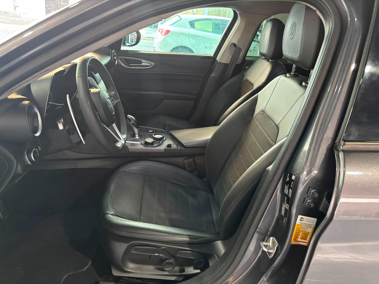 Alfa Romeo Giulia 2.2 Turbodiesel 180 CV Super