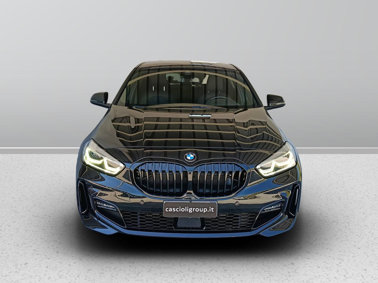 BMW Serie 1 F40 - 118d Msport auto