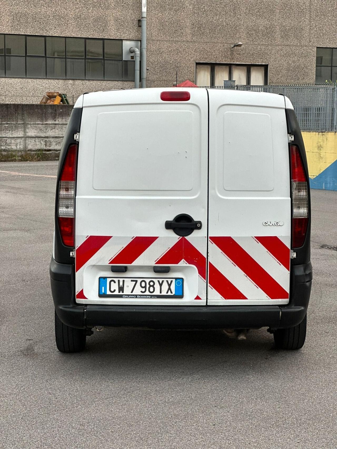 FIAT DOBLO' con 235000km SUPER PREZZO!