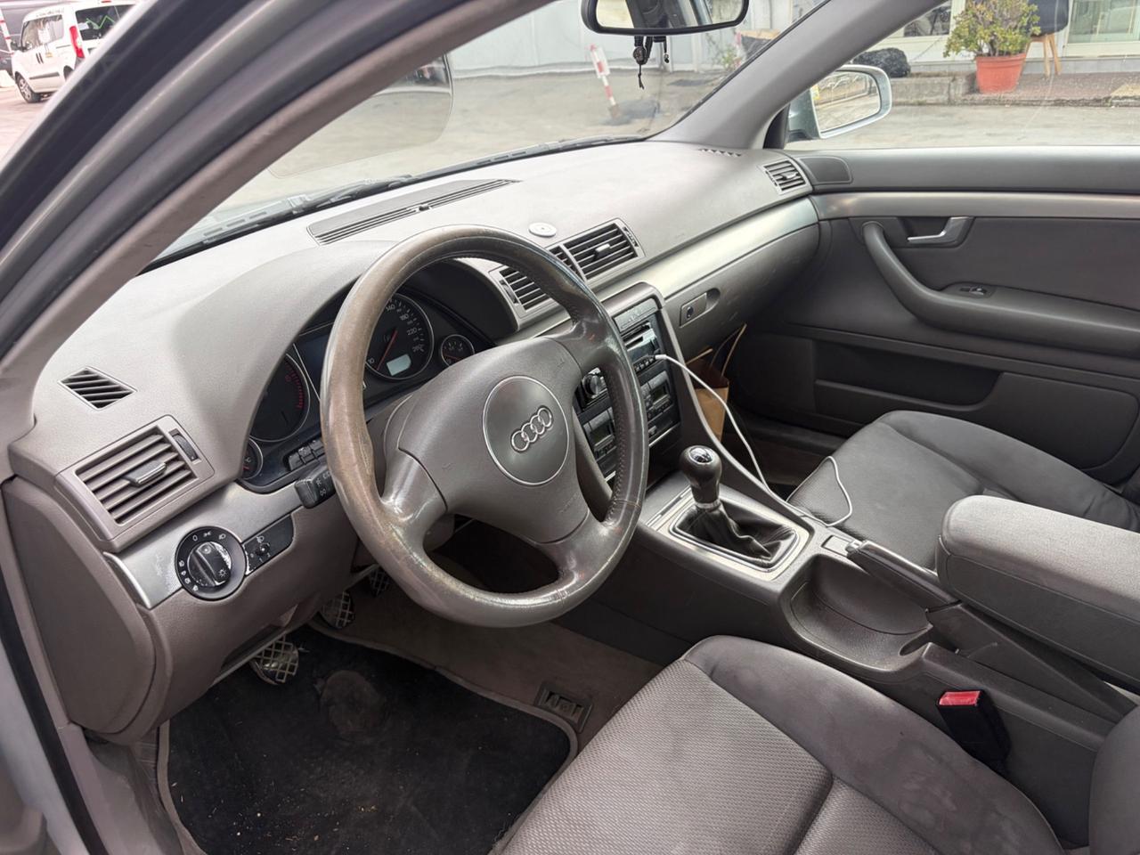 Audi A4 1.9 TDI/130 CV cat BERLINA