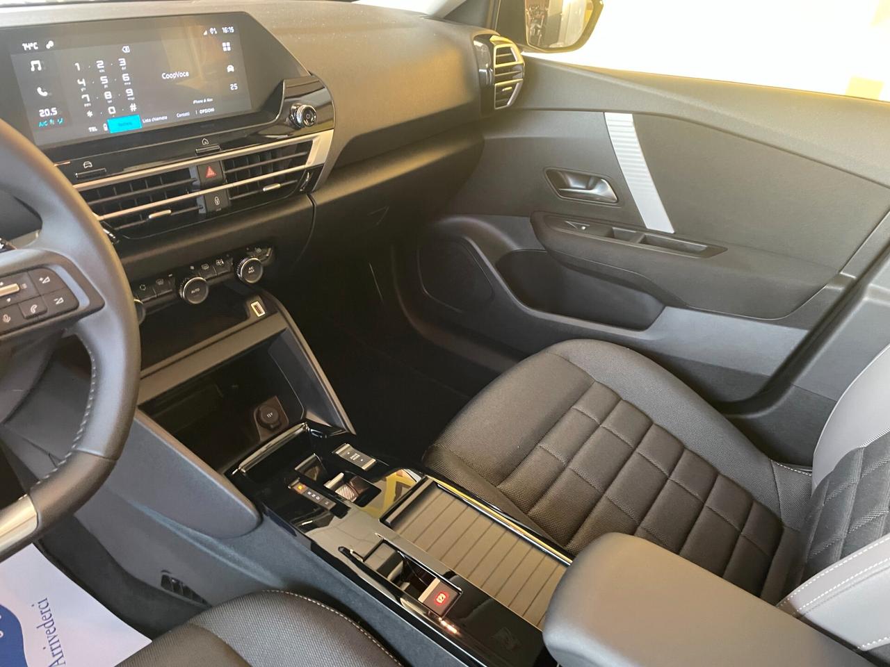 Citroen C4 Hybrid 136 e-DCS6 Plus PROMO