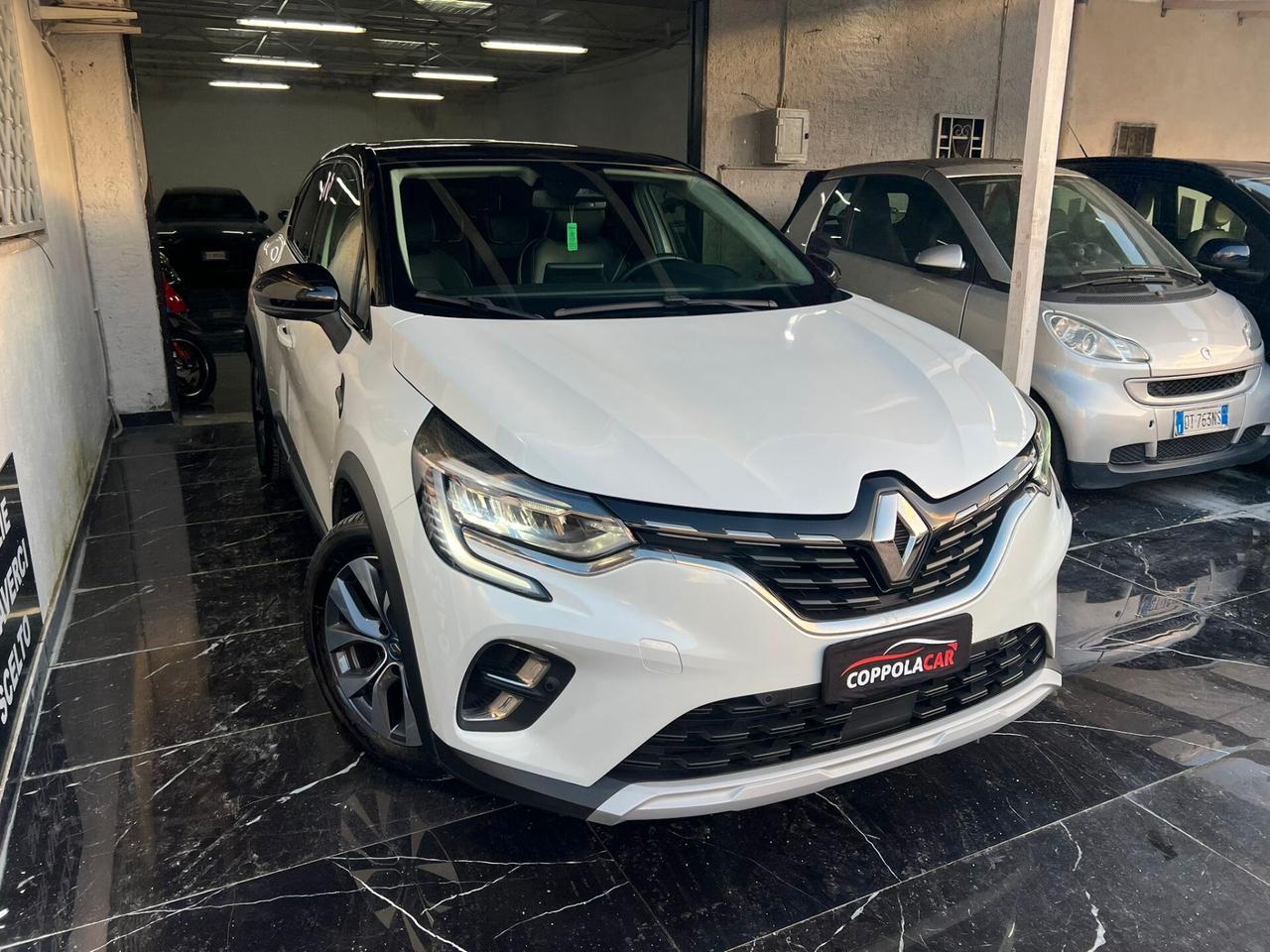 Renault Captur Plug-in Hybrid E-Tech 160 CV Initiale Paris
