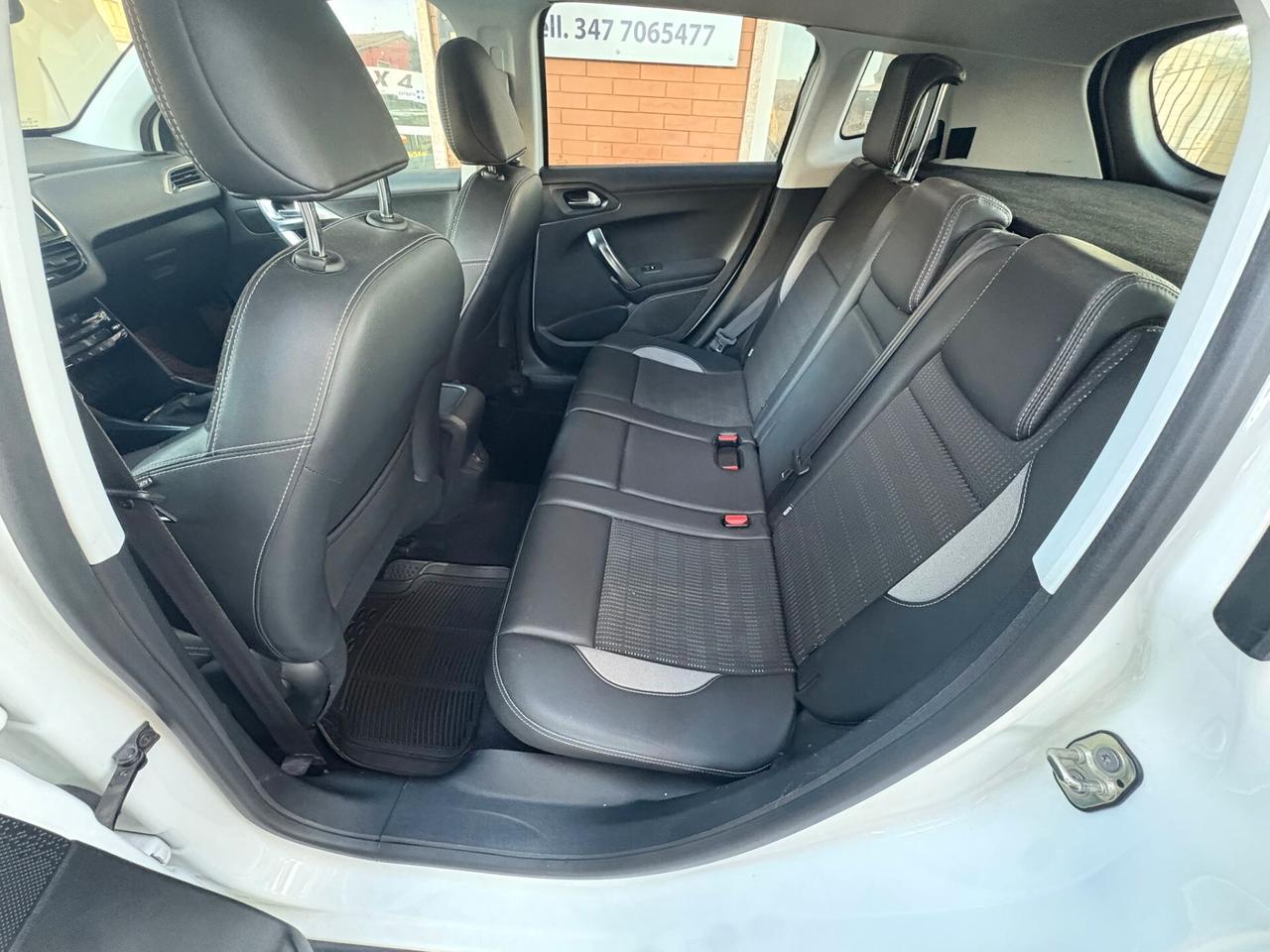 Peugeot 2008 12 MESI DI GARANZIA COMPLETA!!!