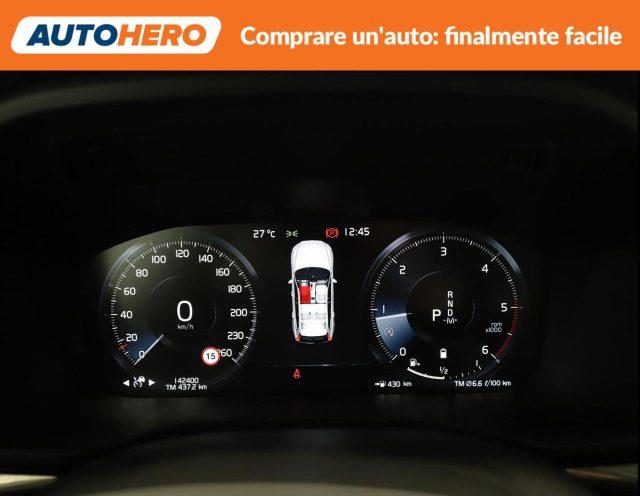 VOLVO XC60 B4 (d) AWD Geartronic Momentum