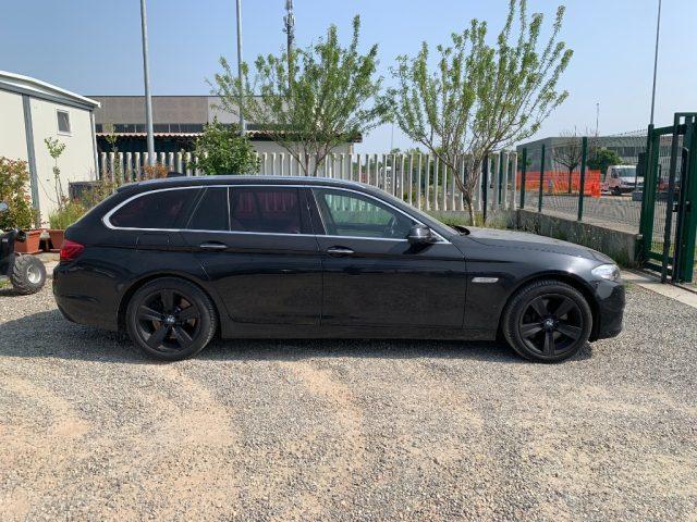 BMW 530 d xDrive 258CV Touring Luxury
