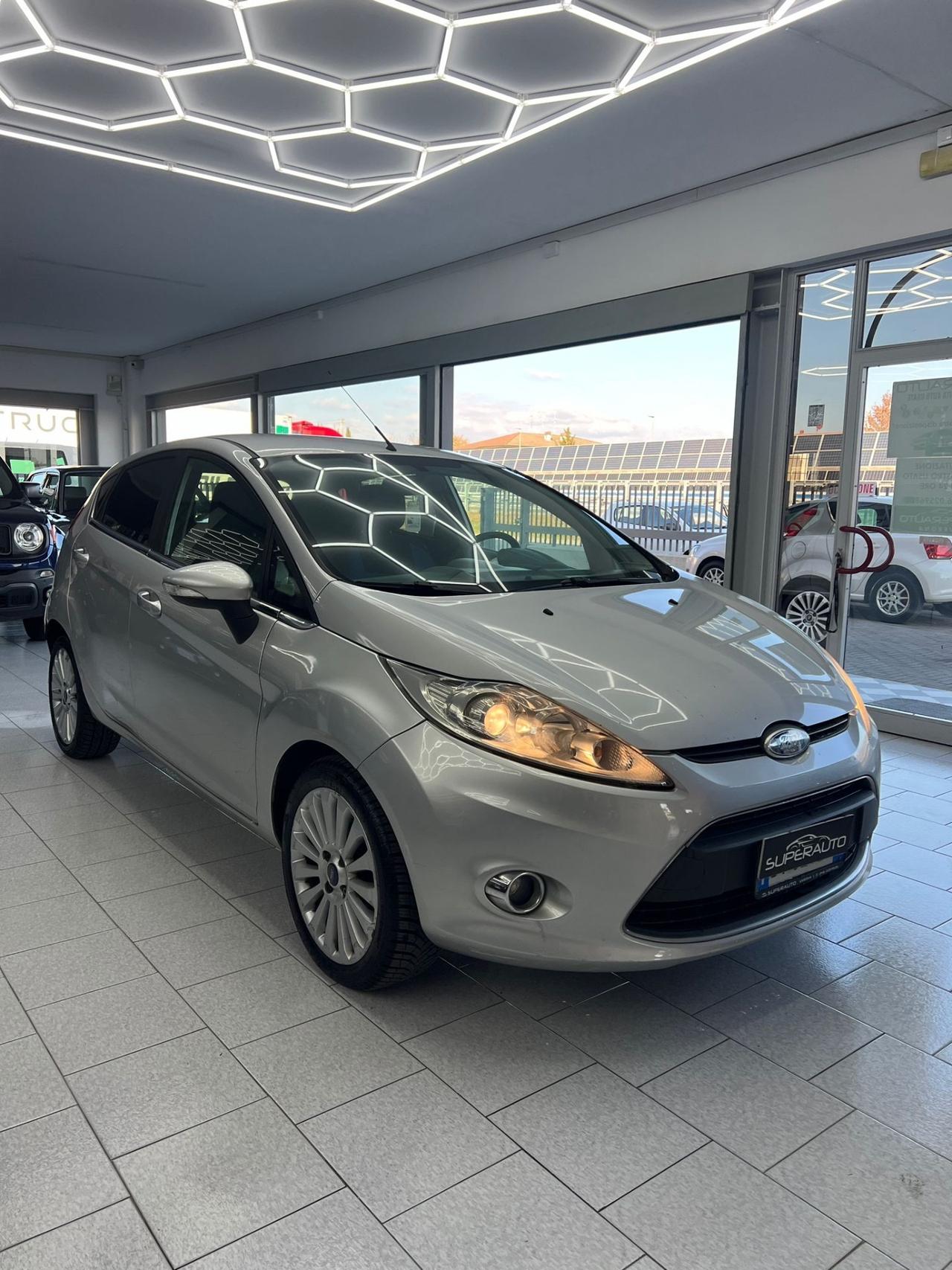 Ford Fiesta 1.4 TDCi 5p. Titanium