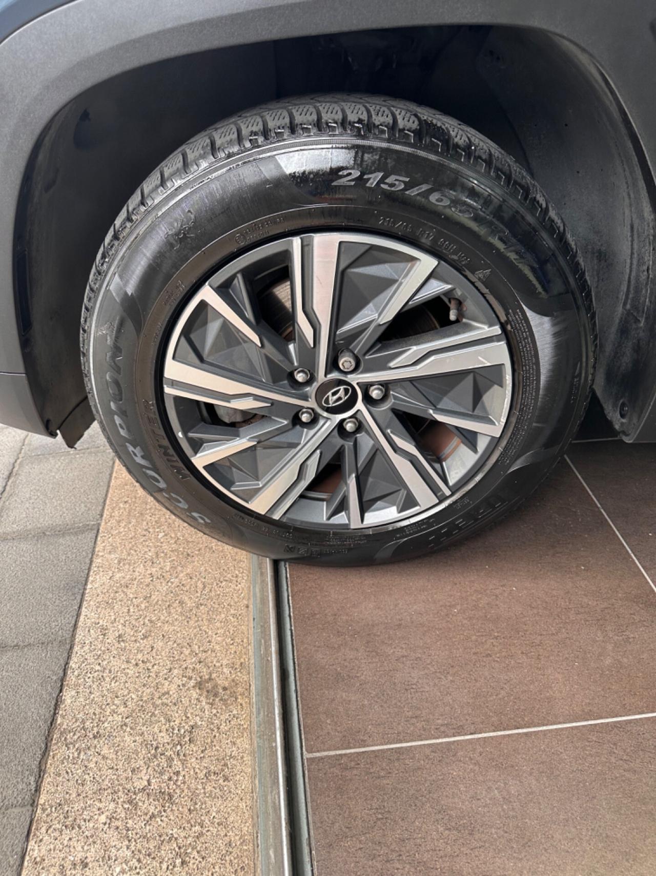 Hyundai Tucson 1.6 HEV aut.Exellence