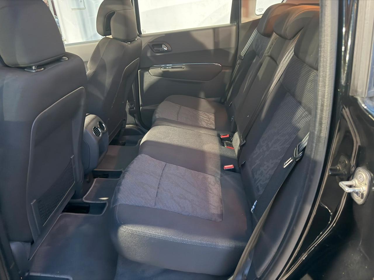 Peugeot 3008 1.6 HDi 112CV