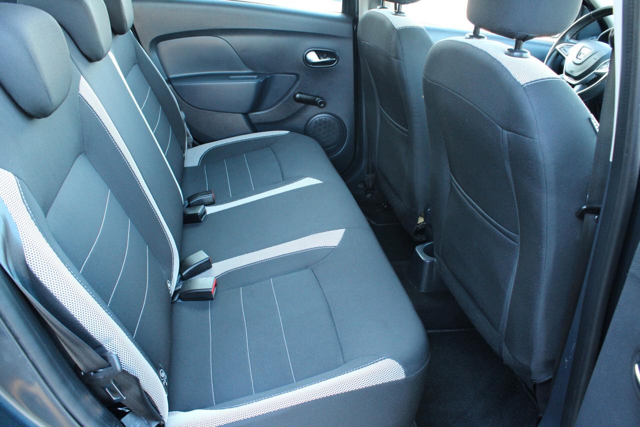 Dacia Sandero Stepway 1.0 TCe 100CV ECO-G 15th Anniversary