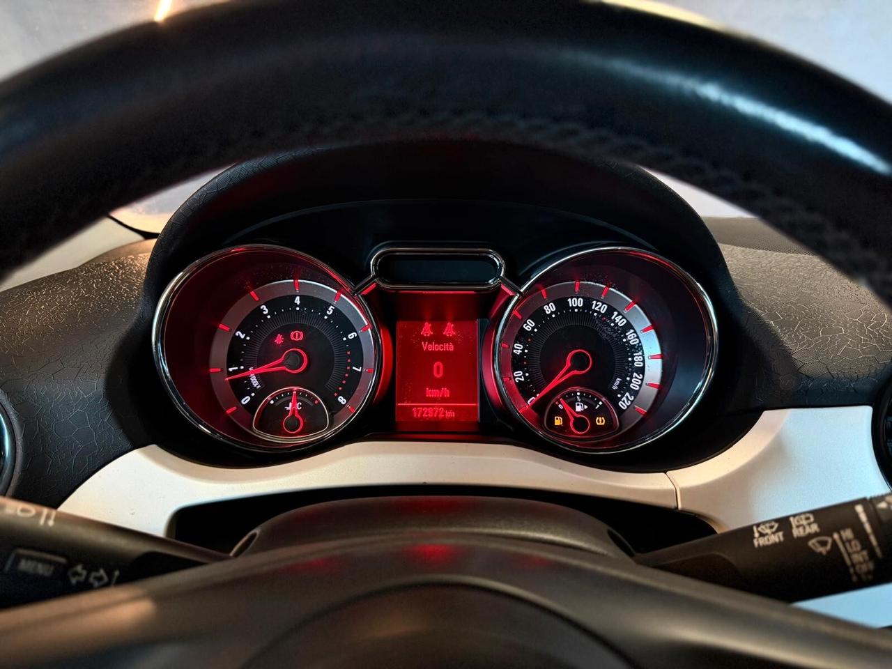 Opel Adam 1.4 87 CV GPL Tech Jam