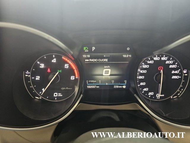 ALFA ROMEO Stelvio 2.2 Turbodiesel 210 CV AT8 Q4 Executive + TETTO