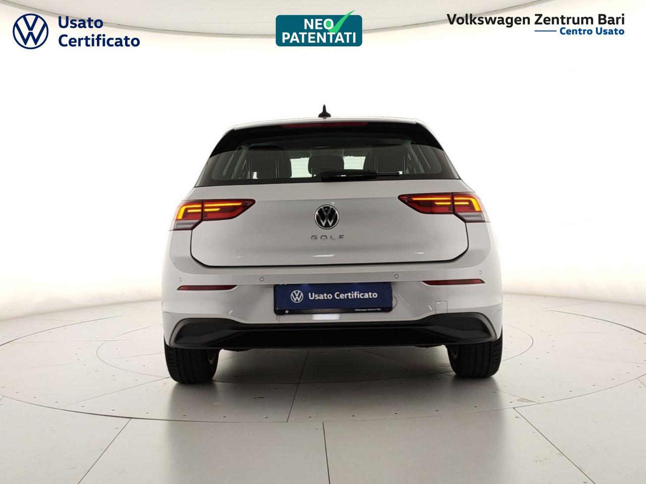 Volkswagen Golf 2.0 tdi life 115cv dsg