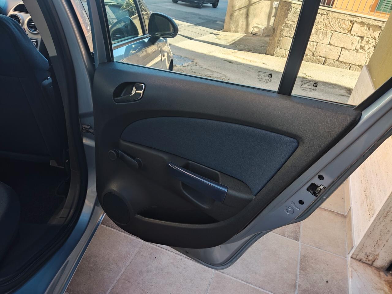 Opel Corsa 1.0 Enjoy