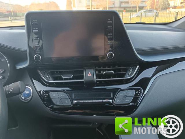 TOYOTA C-HR 1.8 Hybrid E-CVT Lounge CON SOLI 69 KM!