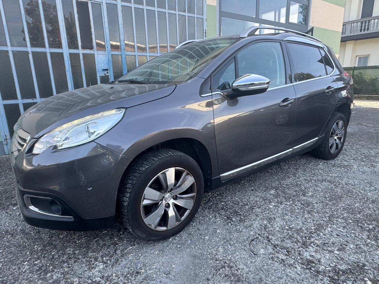 Peugeot 2008 PureTech 82 Access