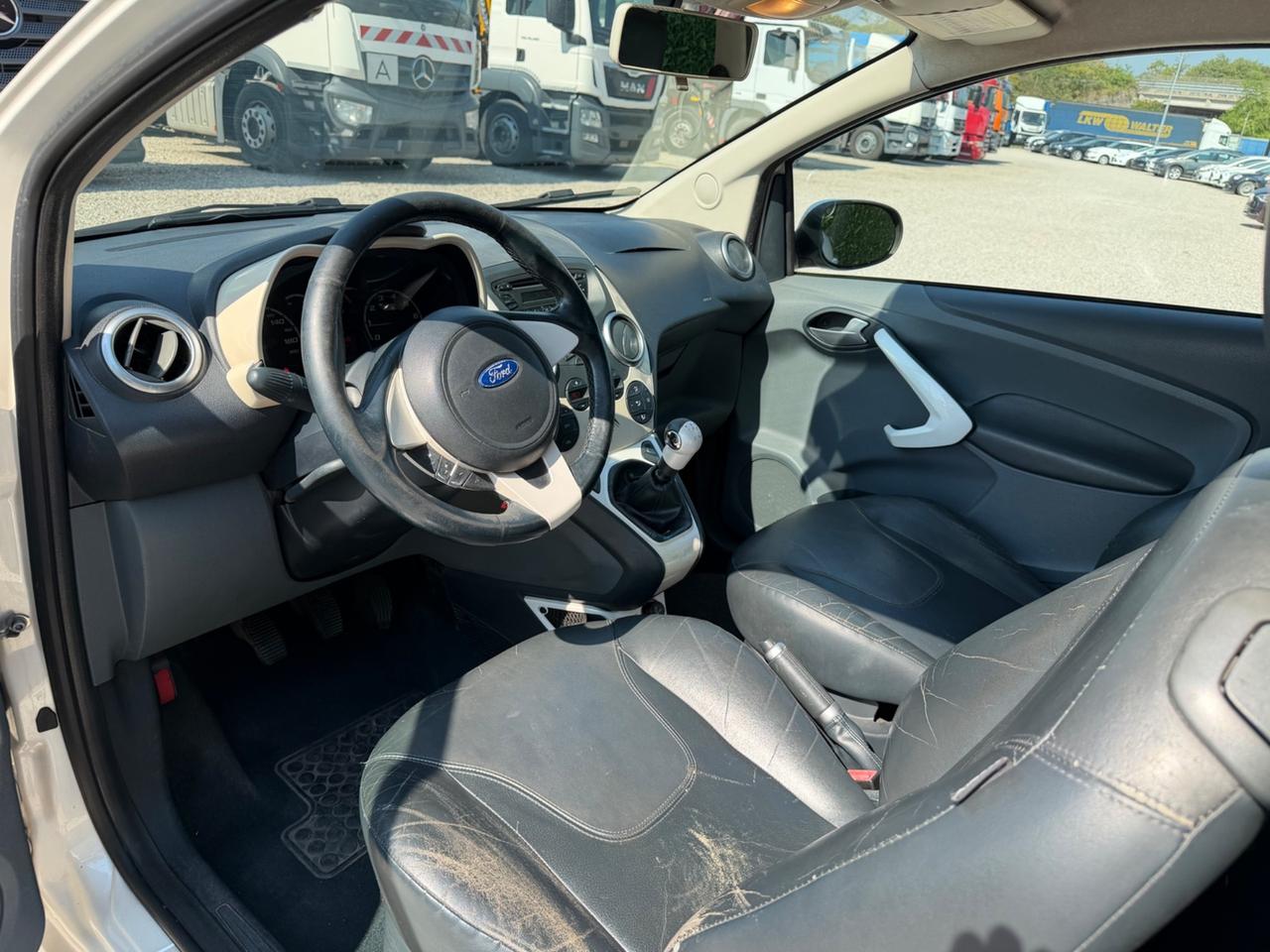 Ford Ka Ka+ 1.2 8V 69CV Titanium