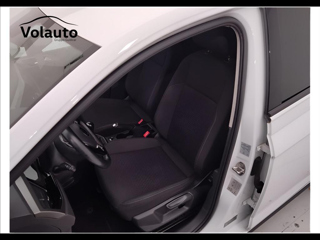 VOLKSWAGEN Polo VI 2017 - Polo 5p 1.0 tsi R-LINE 95cv