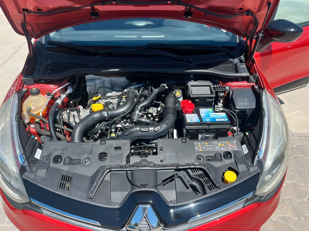 Renault Clio TCe 12V 90CV Start&Stop 5 porte Energy Intens