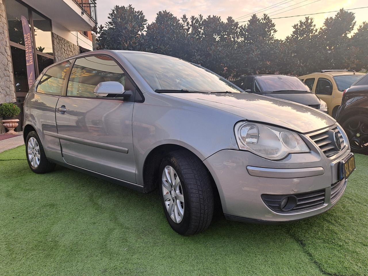 Volkswagen Polo 1.4/75CV / BENZ/ TETTO E SENSORI