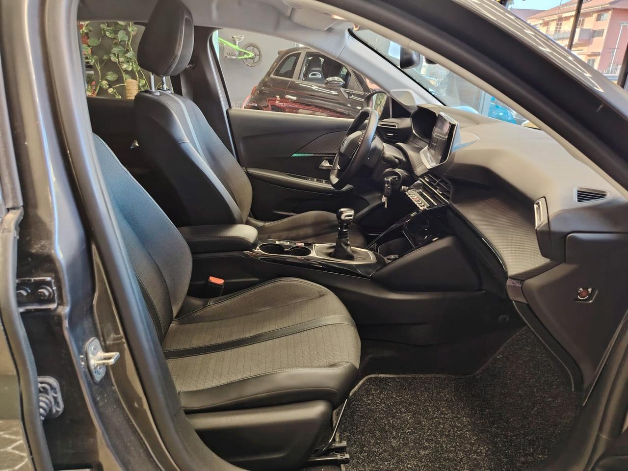 Peugeot 208 PureTech 100 Stop&Start 5 porte Allure