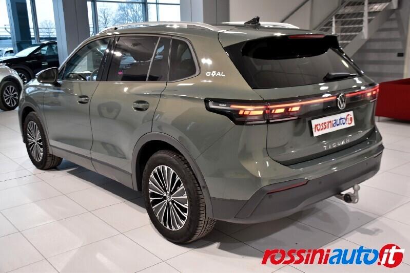 VOLKSWAGEN TIGUAN 2.0 TDI 150 CV DSG EDITION PLUS + R18 GANCIO TRA