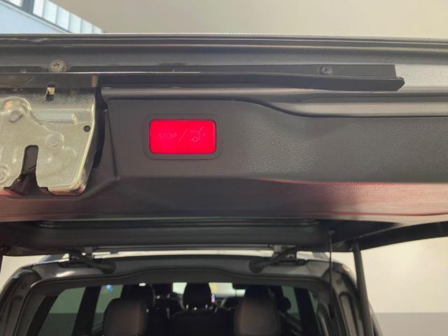 MERCEDES-BENZ V 250 d 4Matic Avantgarde Long 8 POSTI Gancio Traino